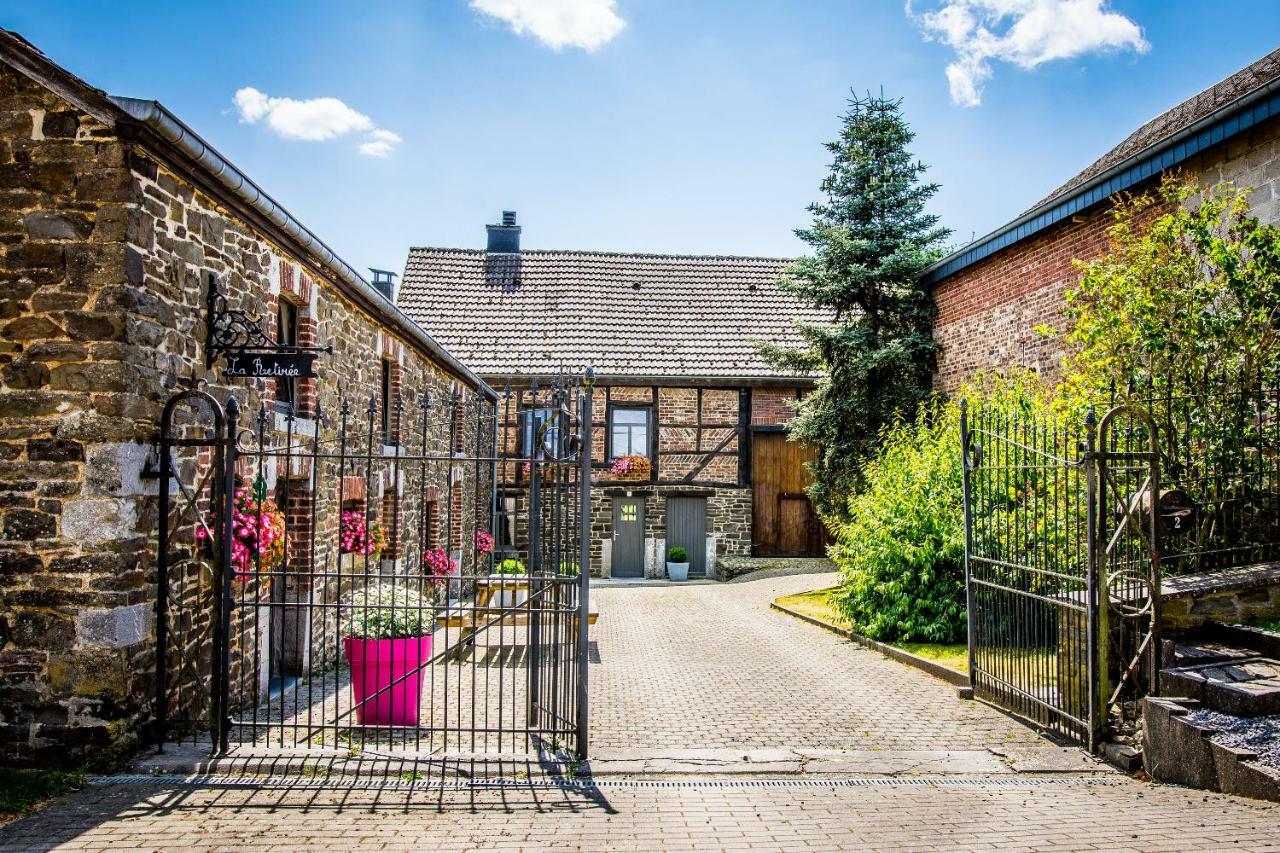 Villa La Retirée à Grimbiémont Extérieur photo